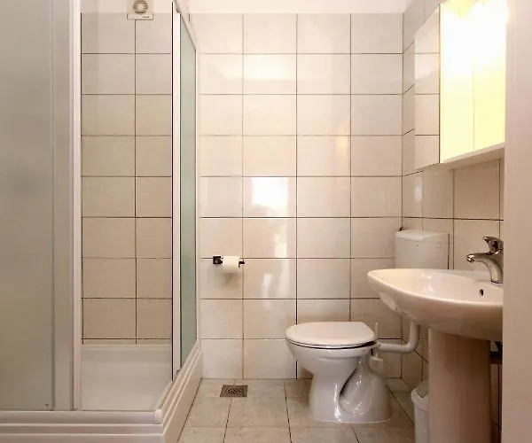 By The Sea - Perna, Peljesac - 4540